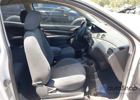 2001 Ford Focus Zx3 z USA, uszkodzony, nr VIN 3FAFP31311R243811